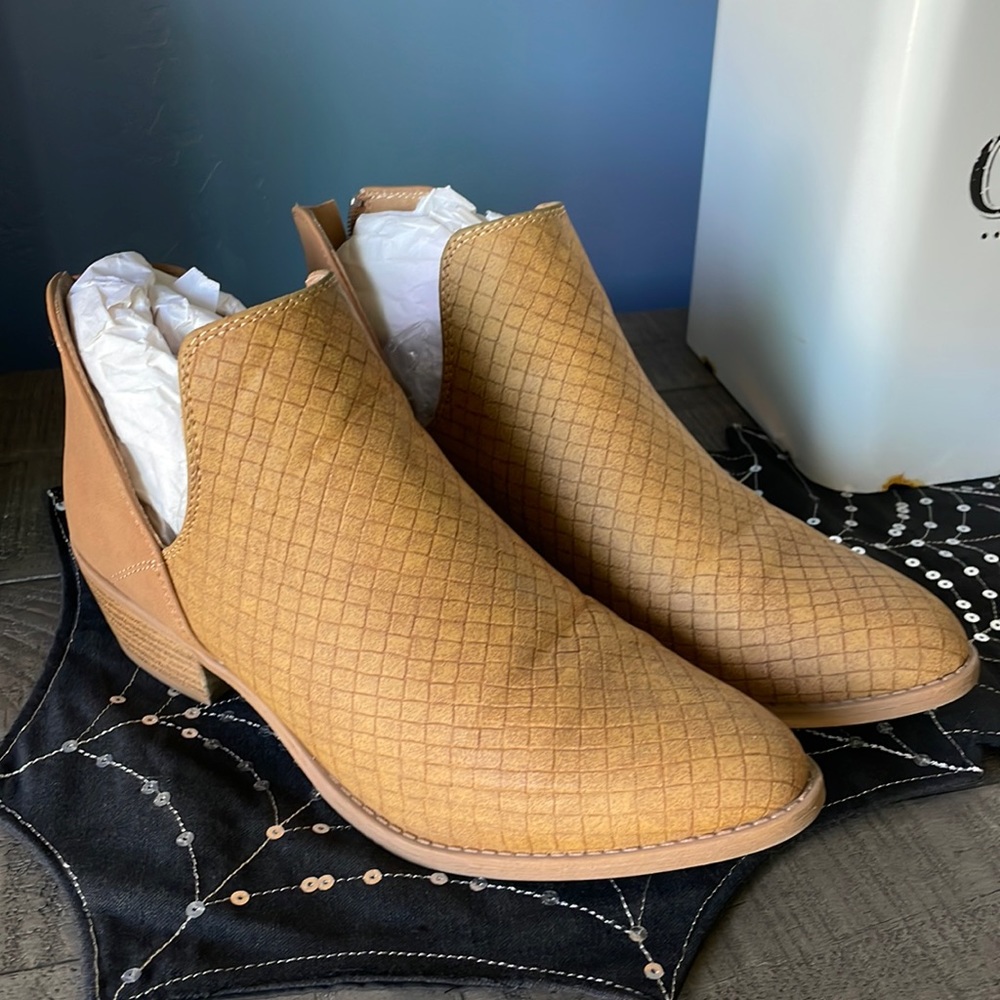 Brown boots